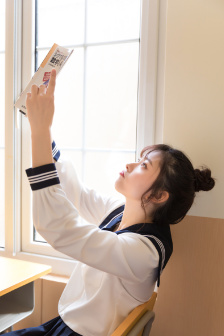 男朋友趴在两腿中间添我知乎
